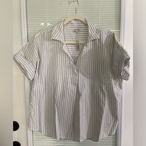 Madewell NWT courier button back shirt size L